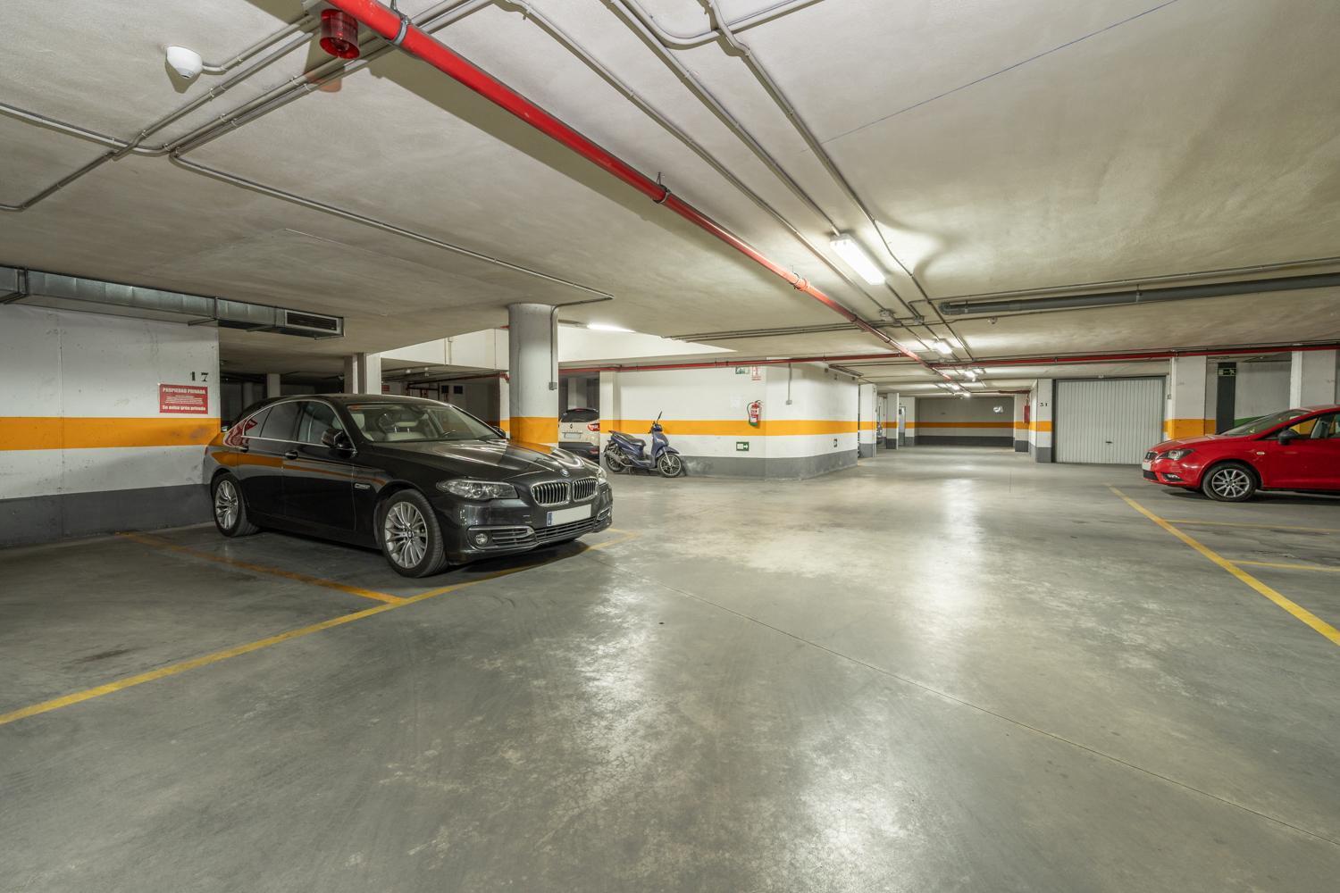 Tuguest Postigo II Catedral Apartment - Free Parking กรานาดา ภายนอก รูปภาพ